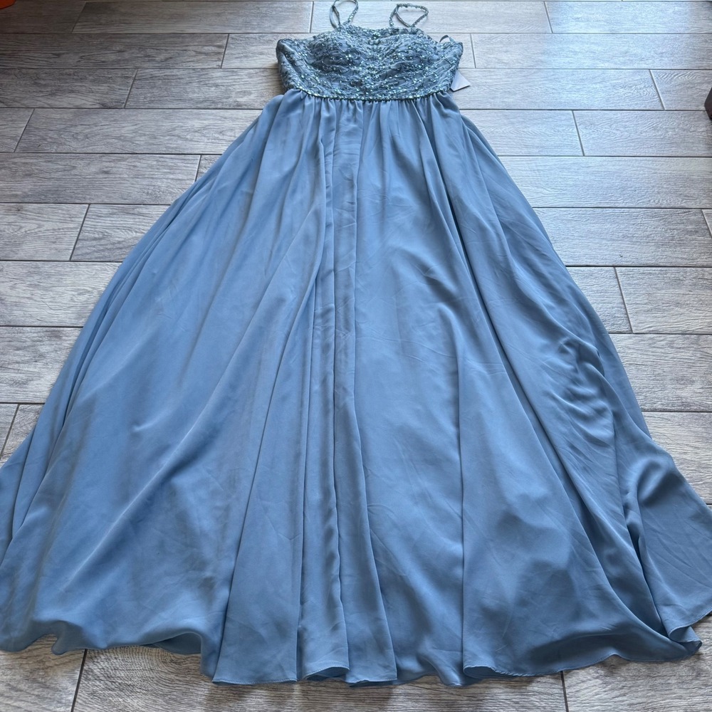 Mori Lee Madeline Gardner S 12 Blue Sequin Embroidered Halter Gown Dress Sheer